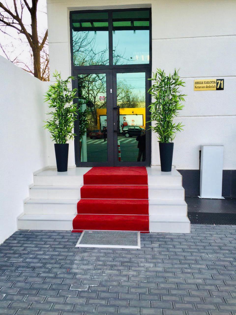 Lords Hotel Tbiliszi Kültér fotó
